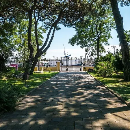 Bellini Room&breakfast 住宿加早餐酒店 加里波第港