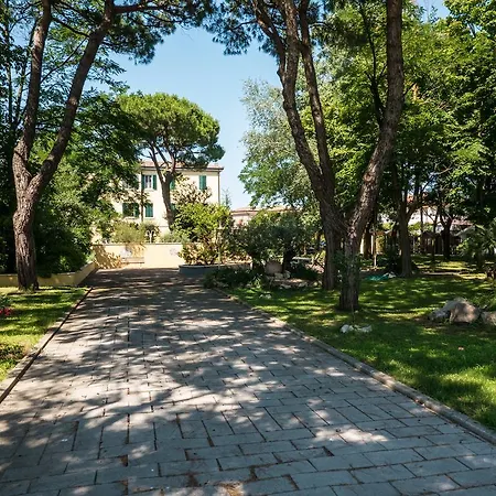 Bellini Room&breakfast Oda ve Kahvaltı 4*